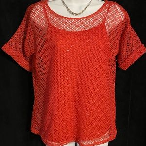 Cute top with built in tank.